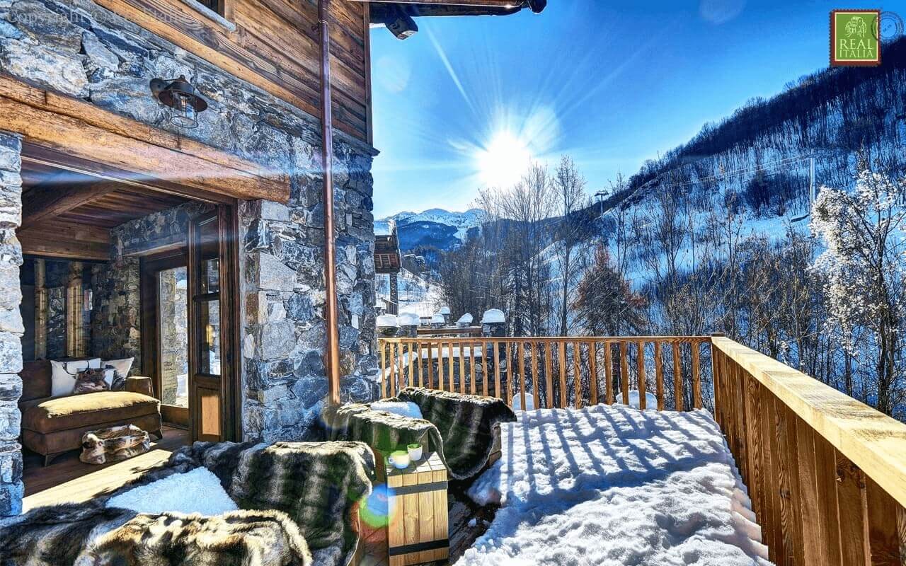 A super Ski-in and ski-out Chalet in 12 months and 20 days from contract signing – Limone